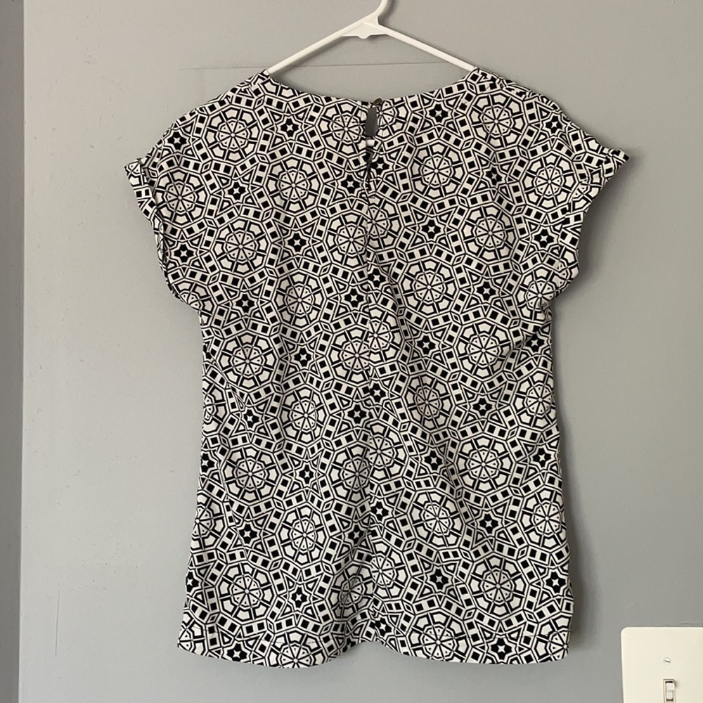 Shirt - Picture 2 of 3